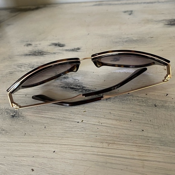 Tom Ford Emma Sunglasses main image 8